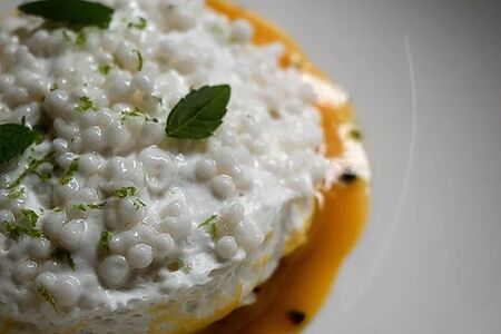 Рисовый мусс с манго и апельсином