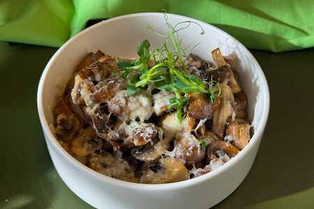 Шампиньоны гриль с пармезаном