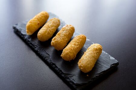 Сырные палочки