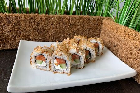 Полу-Бонито Угорь