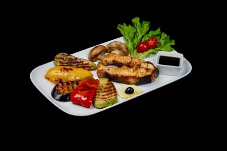 Стейк из осетрины