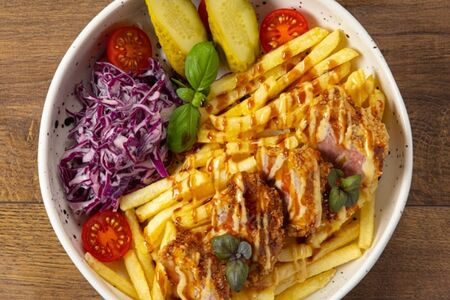 Фрайс бокс со свининой