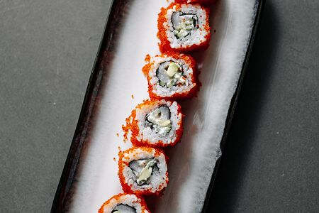 Ролл Калифорния с креветкой