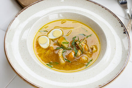 Куриный суп с лапшой