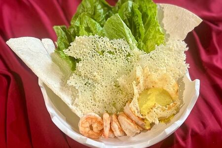 Цезарь от шефа с креветками