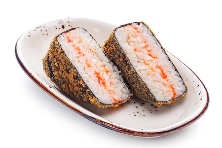 Онигири с креветкой в темпуре