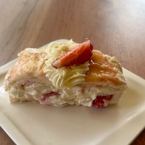 Меренговый рулет