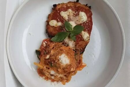 Помодоро с чикен пармиджано