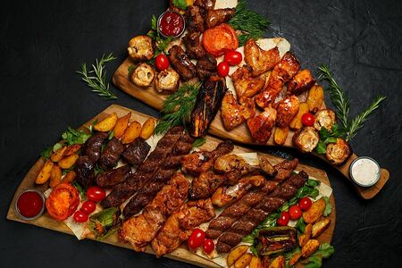 Горы, степи и небо