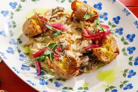 Куриные сердечки в сливочном соусе