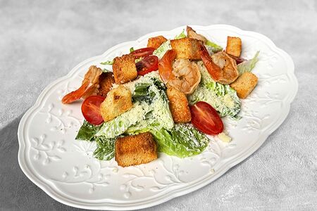 Салат Цезарь с креветками