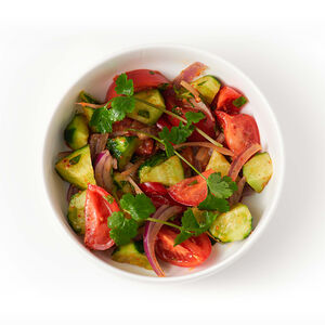 Овощи с кахетинским маслом и красной аджикой