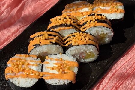 Ролл Том Ям