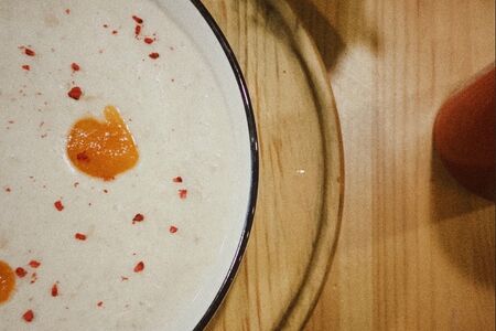 Овсянка на кокосовом молоке с тыквенным джемом