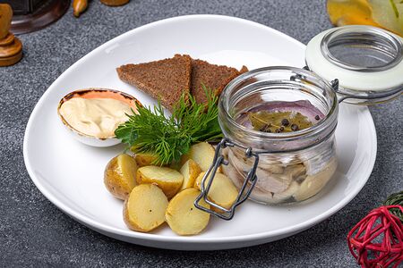 Сельдь с картофелем