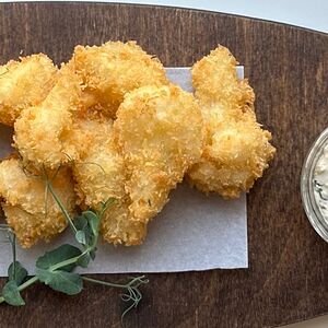 Цветная капуста в темпуре с соусом тартар