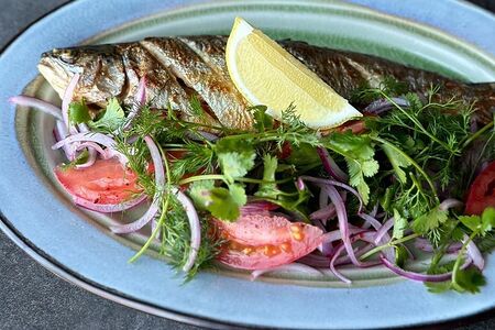 Форель с овощами