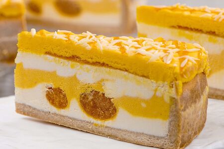 Чизкейк Манго-маракуя