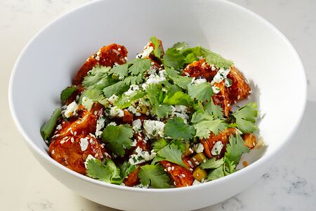 Тёплый салат с баклажаном