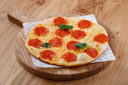 Пицца пепперони