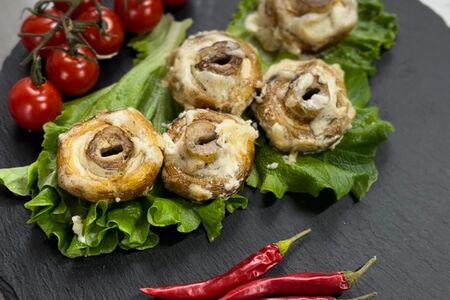 Шампиньоны на мангале 5 шт