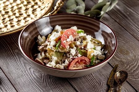 Салат под соусом Аджика 