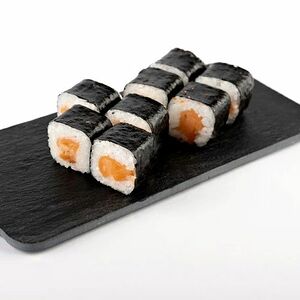 Ролл с лососем