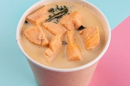 Сливочный мисо-суп с лососем