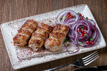 Люля-кебаб из говядины и свинины 