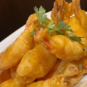 Тигровая креветка в кисло-сладком соусе