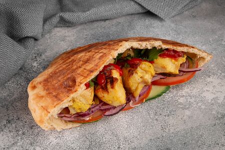 Донер шашлык куриный