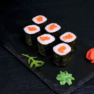 Мини-ролл Лосось