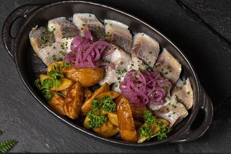 Селедочка с картофелем