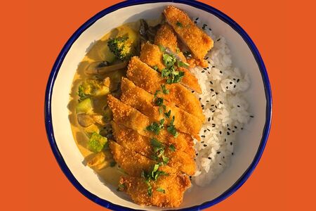 Курица карри с рисом и овощами