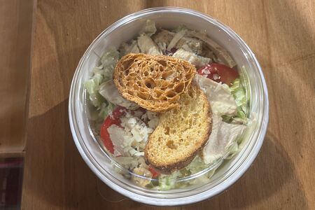 Салат Цезарь 