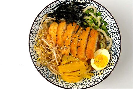 Сырный Рамен с курицей