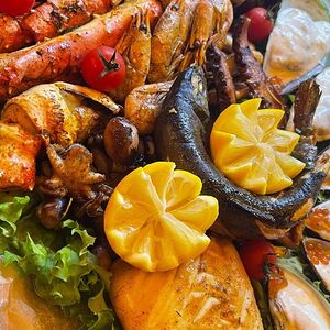 Среднее плато из морепродуктов