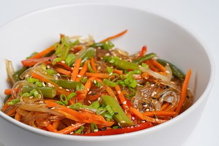 Лапша харусаме с овощами