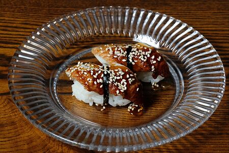 Нигири Угорь