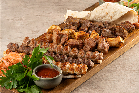 Ассорти шашлыков на компанию
