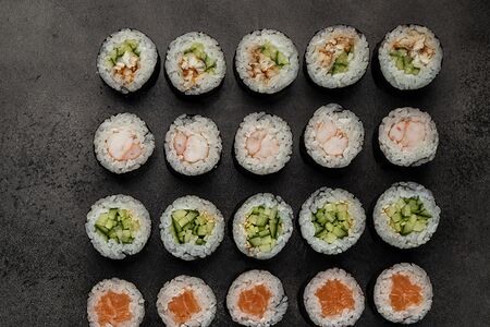 Ролл с угрем 