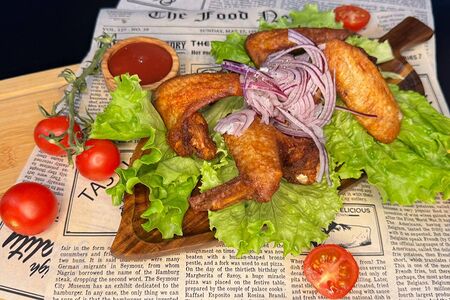 Куриные крылышки во фритюре