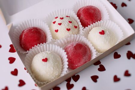 Набор Моти с сердечками