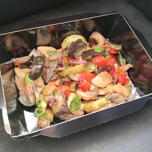 Салат из запеченных овощей