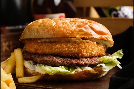 Крафт бургер с хрустящем сыром