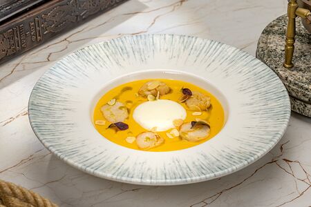 Тыквенный суп с гребешком 