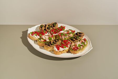 Ассорти брускетт 1