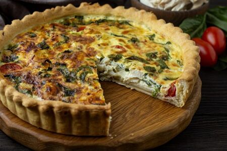 Пастуший пирог с курицей и шпинатом 