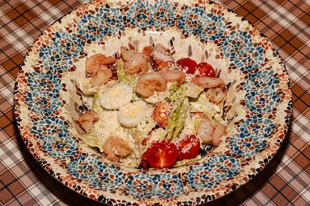 Цезарь с креветками 