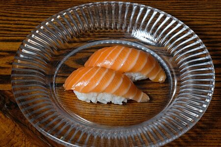 Нигири Лосось